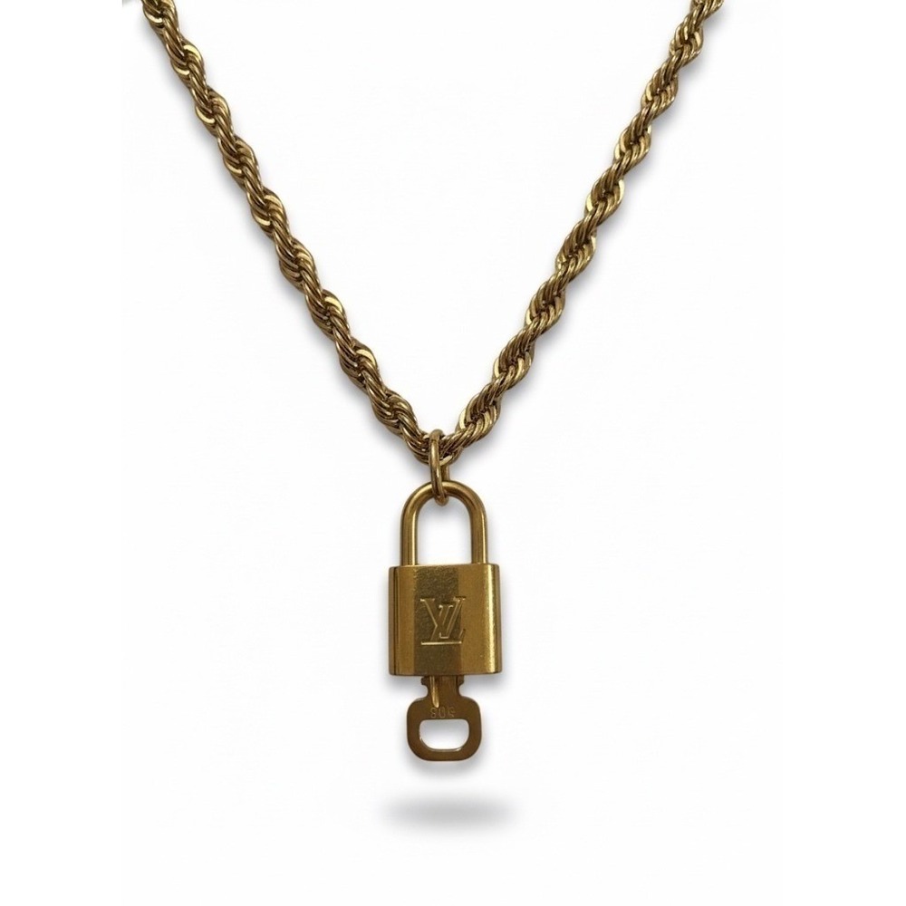 Louis Vuitton LV Gold Tone Lock Key 14K Filled Thick Charm Necklace Rope Chain - Picture 2 of 5